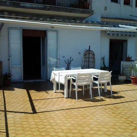 Semesterbostad La Prua